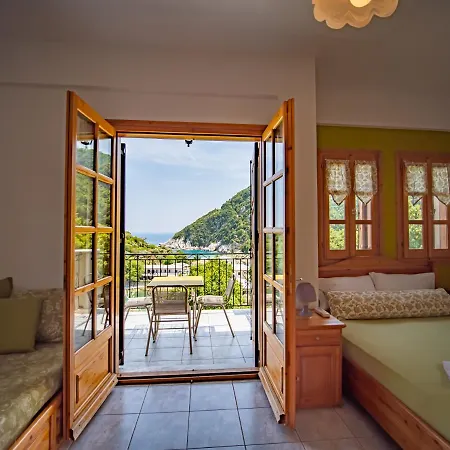 Tatil Evi Olive House In With A Sea View - Delicious